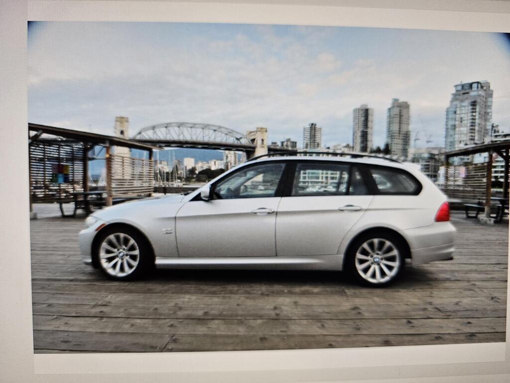 2010 BMW 3 Series | $7,600 | 283,245 km | Gasoline Wagon for sale by ...
