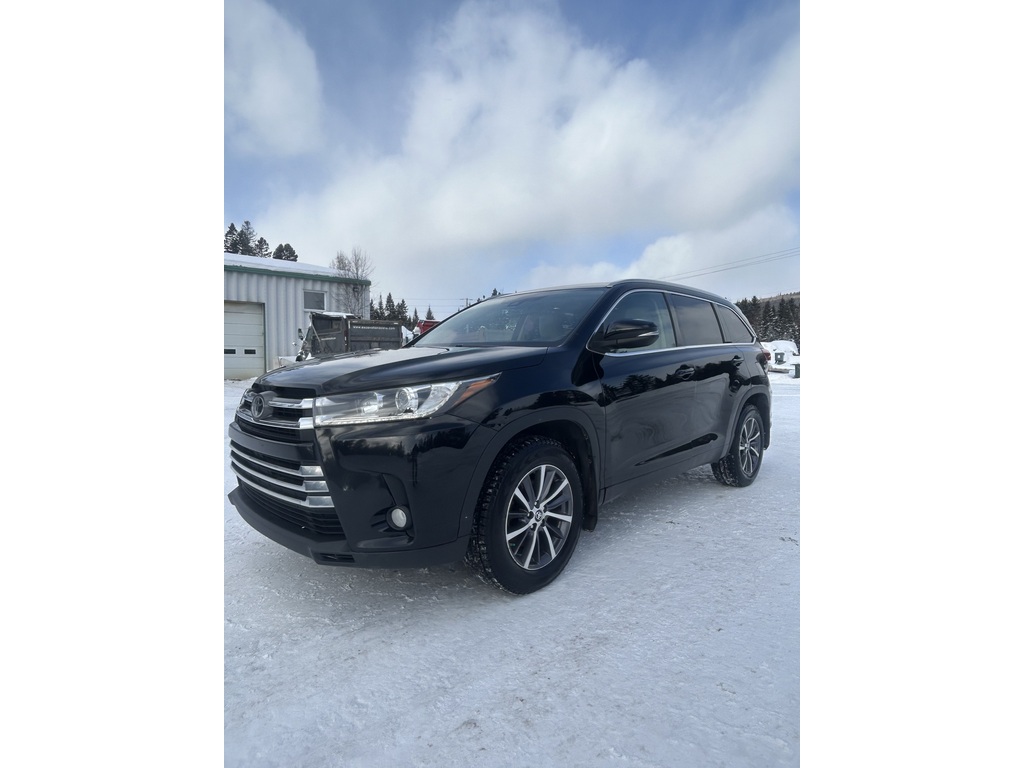 2018 Toyota Highlander | $30,900 | 103,500 km | Gasoline Vehicle for ...