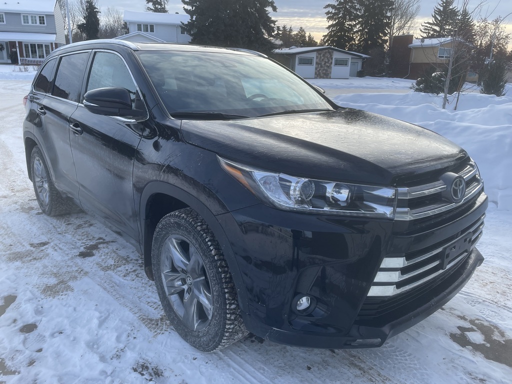 2019 Toyota Highlander | $41,000 | 58,375 km | Gasoline Vehicle for ...