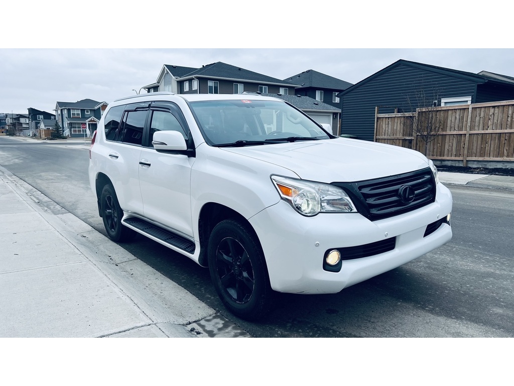2011 Lexus GX | $25,000 | 215,000 km | Gasoline Vehicle for sale by ...