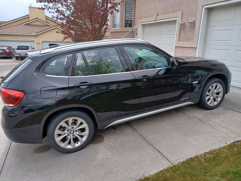 2012 BMW X1 | $8,900 | 144,178 km | Gasoline Vehicle for sale by ...