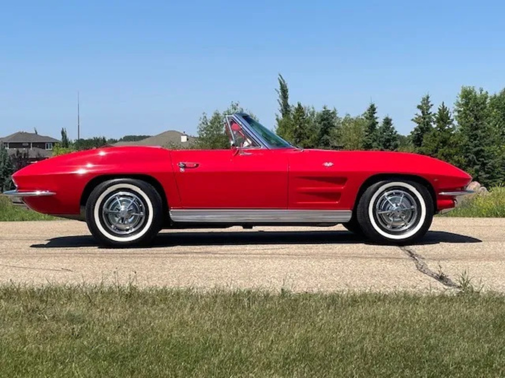 ぎゃわぎゃわさんページ 1963 Chevrolet Corvette | $83,500 | 50,000 km | Gasoline
