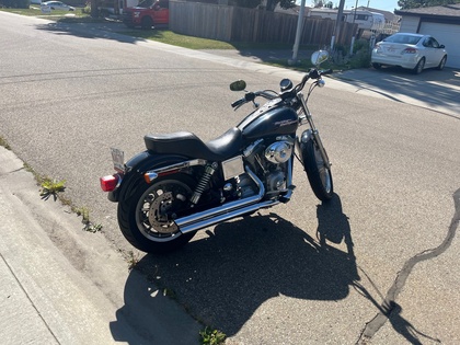 2005 Harley-Davidson Dyna Super Glide $15,500 30,000 km for