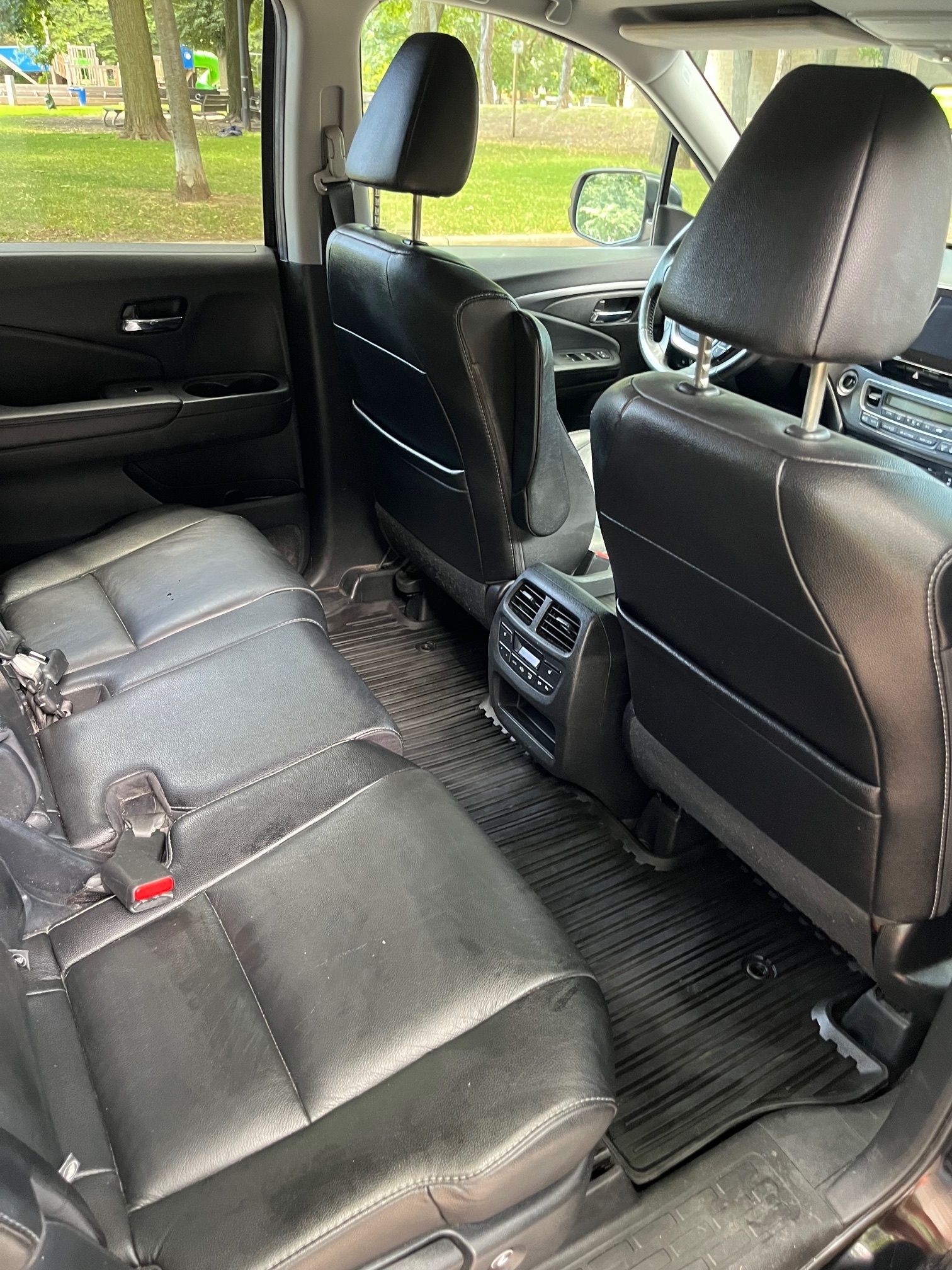 brainchild’s TOUR 2017 pilot 2017 Honda Pilot | $26,000 | 136,000 km | Gasoline Vehicle