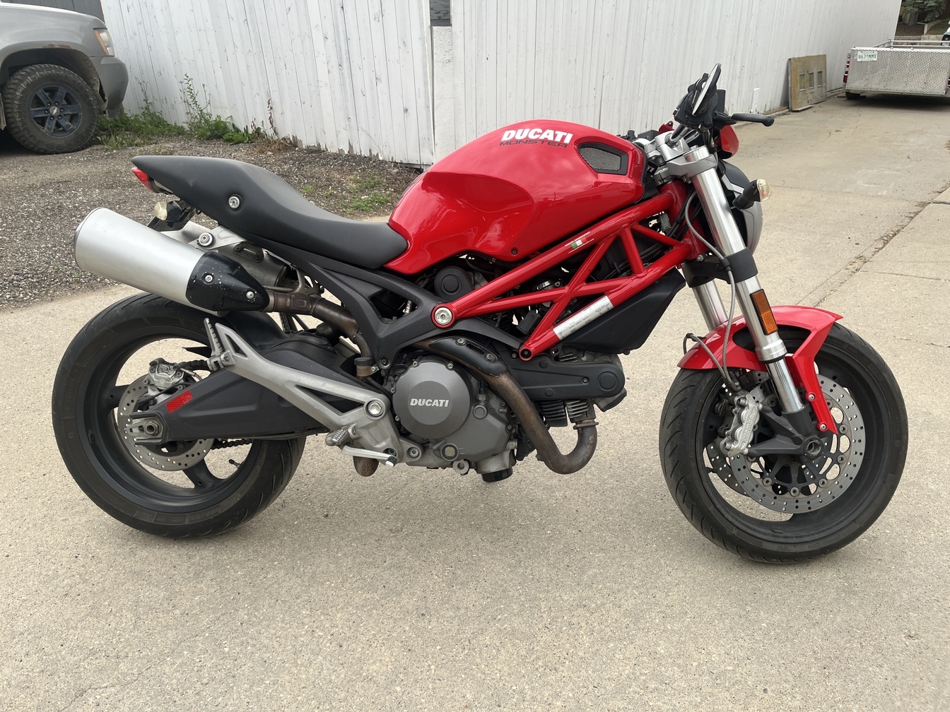 2009 Ducati Monster 696 $3,300 42,052 km for sale by Private