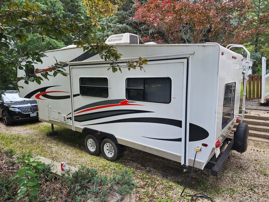 2007 R-Vision Dodge RV's | $17,500 | 0 km | for sale by Private Seller ...