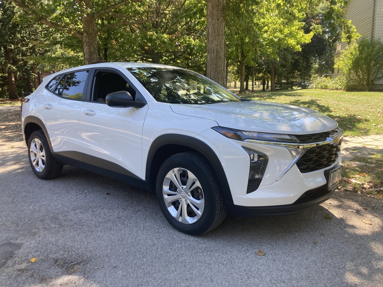 2024 Chevrolet Trax | $19,995 | 56,000 km | Gasoline Sedan