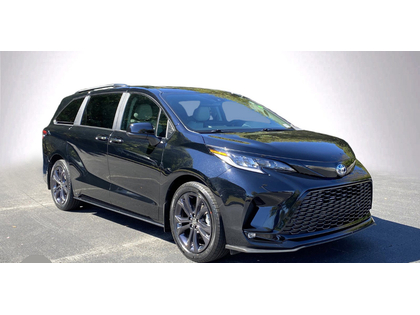Toyota Sienna XSE 7-Passenger AWD