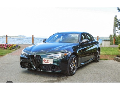 Alfa Romeo Giulia Ti Lusso AWD