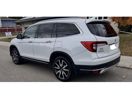 Honda Pilot Touring 7-Passenger AWD