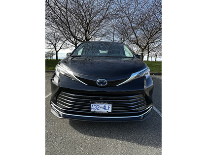 Toyota Sienna Limited 7-Passenger AWD