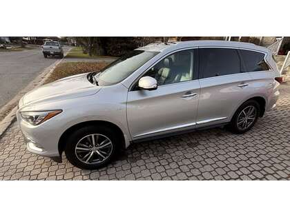 Infiniti QX60 Essential AWD -Ltd Avail-