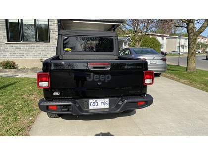 Jeep Gladiator Sport S 4x4