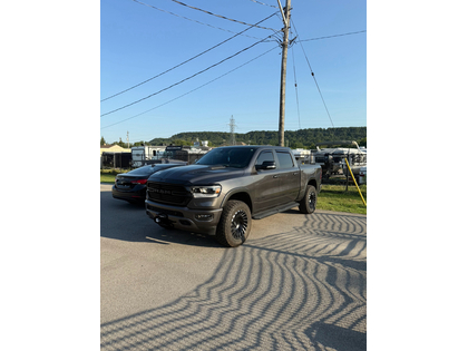 Ram 1500 Laramie 4x4 Crew Cab 5'7  Box